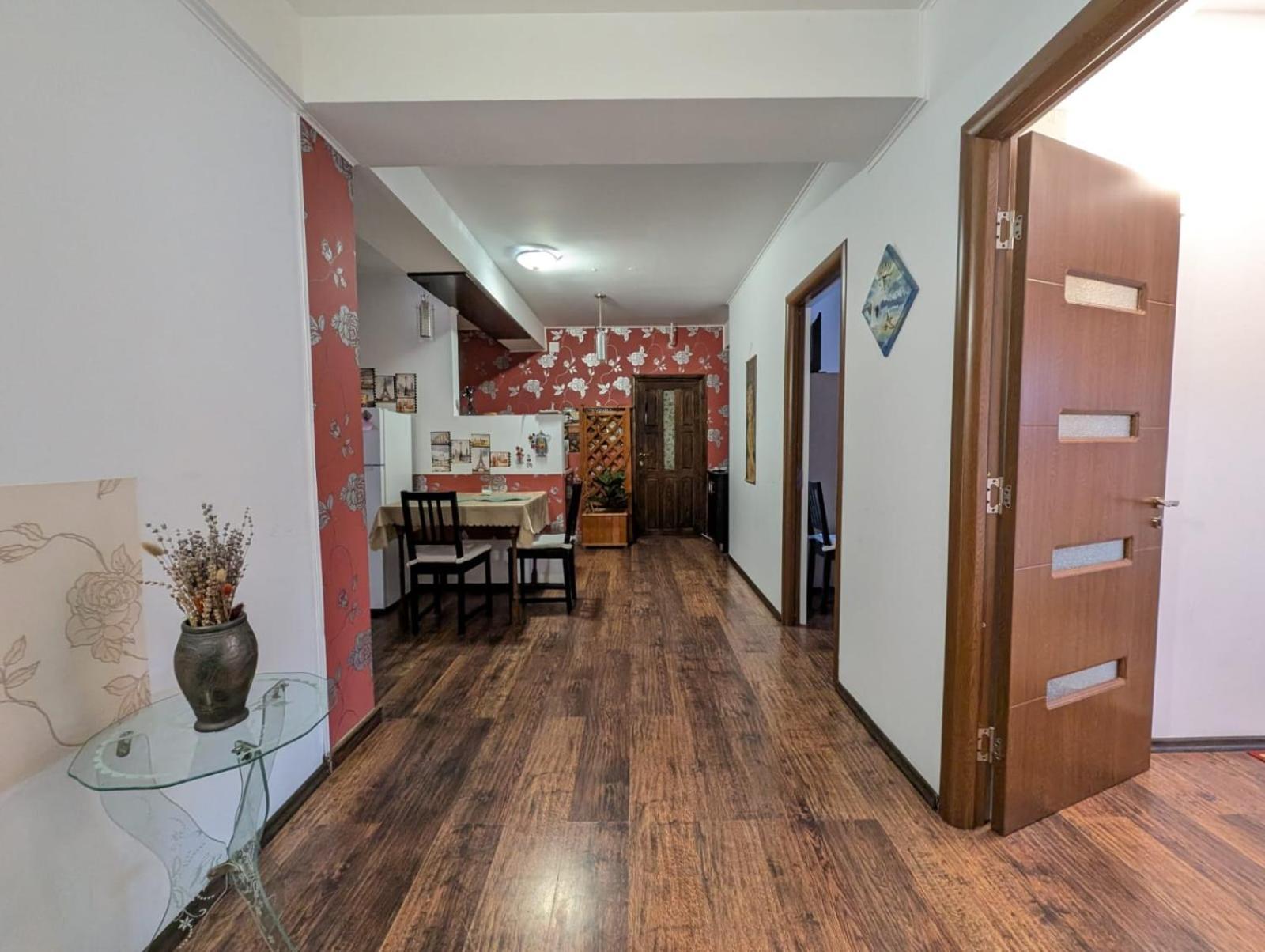 מלון Valea Adanca Casa Helen House, Iasi מראה חיצוני תמונה