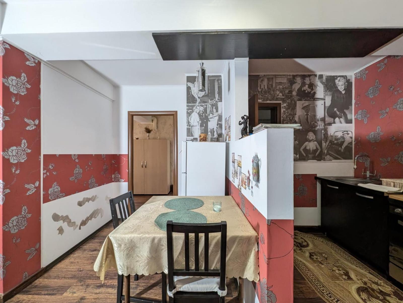 מלון Valea Adanca Casa Helen House, Iasi מראה חיצוני תמונה
